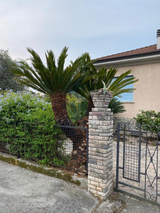 Il Giardino Delle Cycas Daire Romito Magra Dış mekan fotoğraf